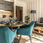 Apartmanhotel Demanova - Dependance 4*