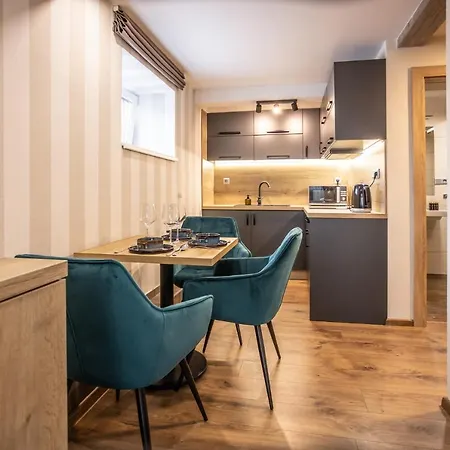 Demanova - Dependance Aparthotel 4*