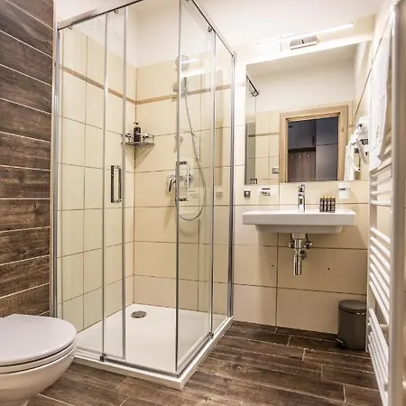 מלון דירות Demanova - Dependance